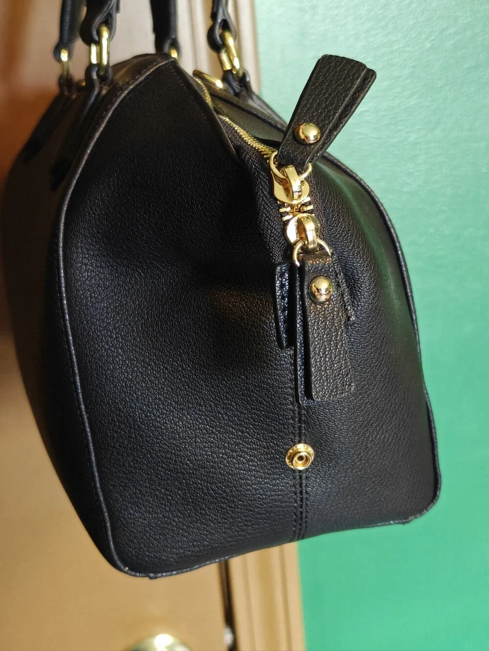 Ora Delphine Josie Black Leather Satchel Handbag